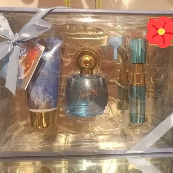 SOLD Set Fascinating3 pieces - Picture 1 of 1